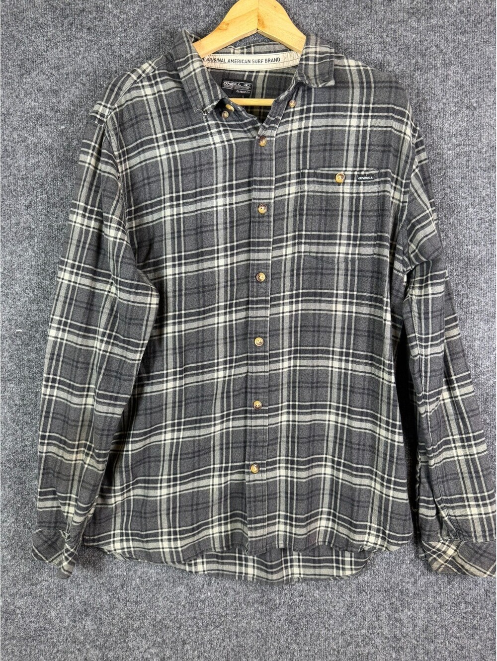 ONeill Flannel Shirt Mens Large Gray Plaid Long Sleeve Button Down Classic Fit